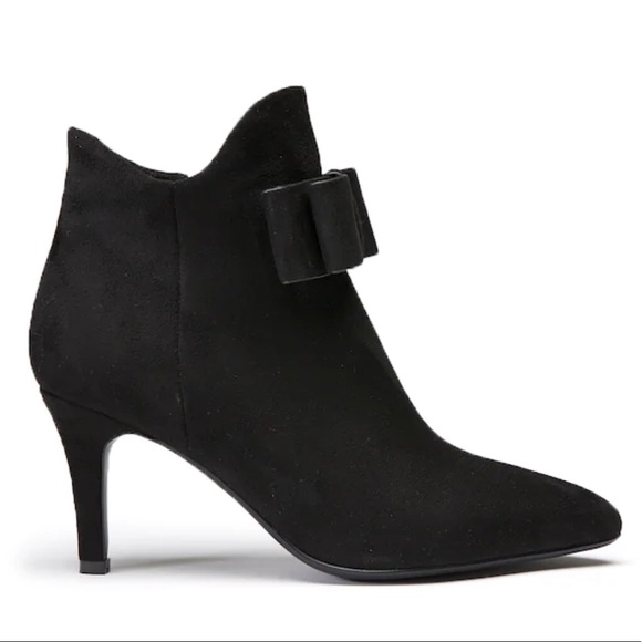 Black Bow Booties - Picture 3 of 5